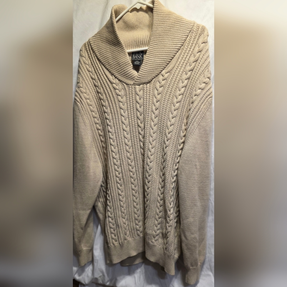 Jos A Bank Cream Color Cableknit Roll Neck Sweater